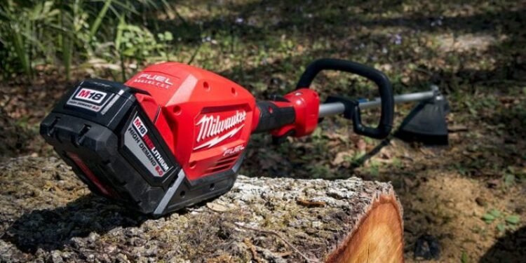 Milwaukee M18 Fuel String Trimmer Kit With Quik-lok Review in 2023